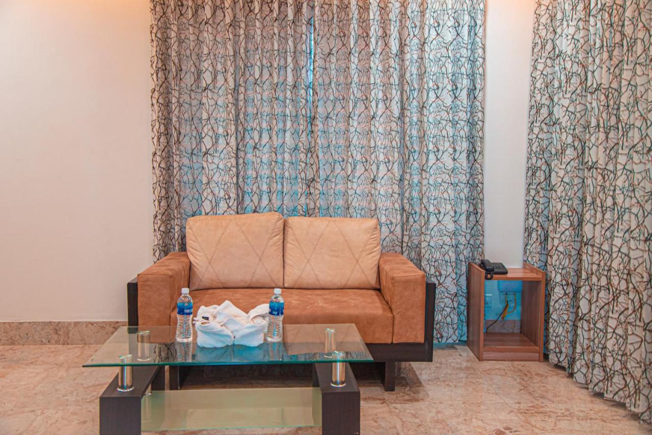 Park Avenue Suites Coimbatore Ngoại thất bức ảnh